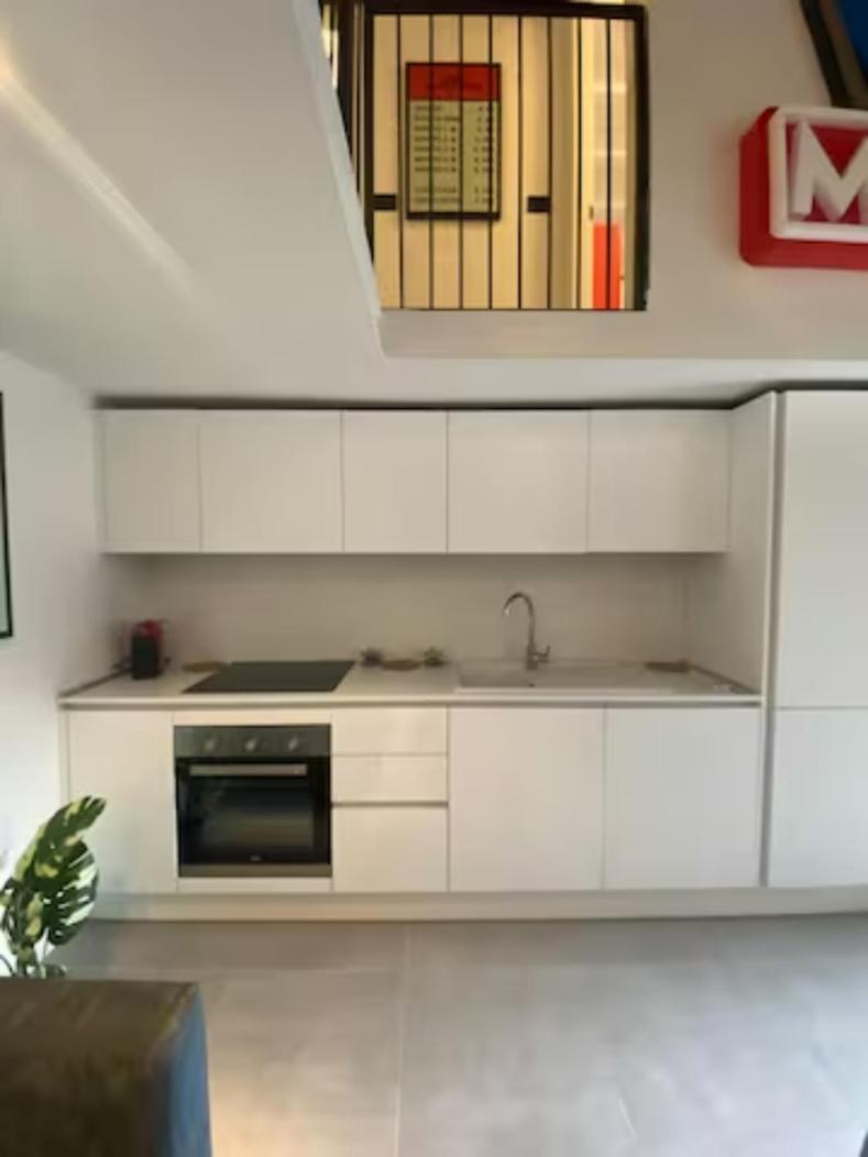 Monopoly Apartment Милано Екстериор снимка