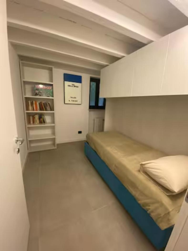 Monopoly Apartment Милано Екстериор снимка